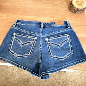 Shyanne Booty Shorts